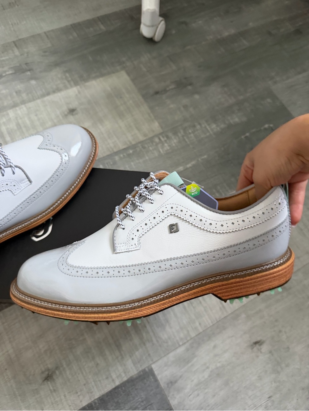 Todd Snyder White Leather Wingtip Golf Loafers - Picture 3 of 4